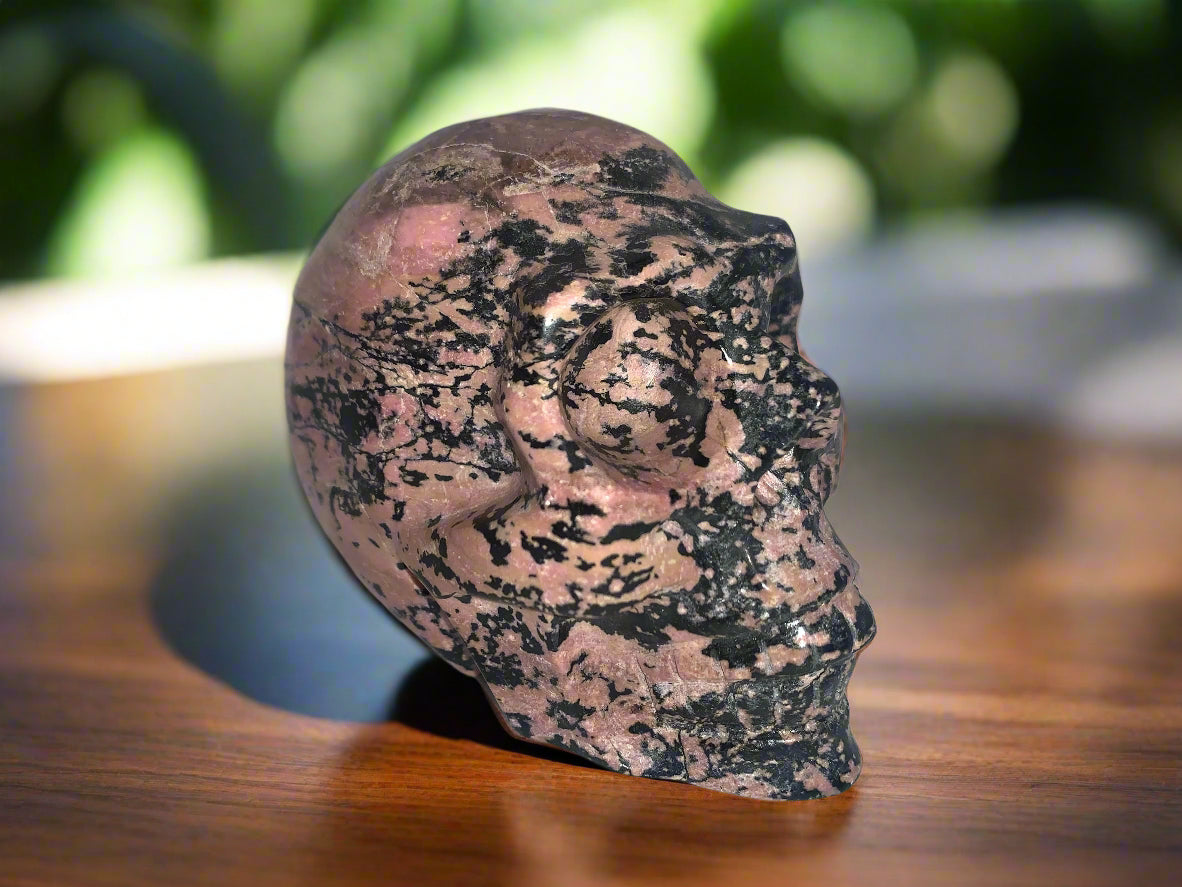 4.5" Peach Blossom Rhodonite Skull