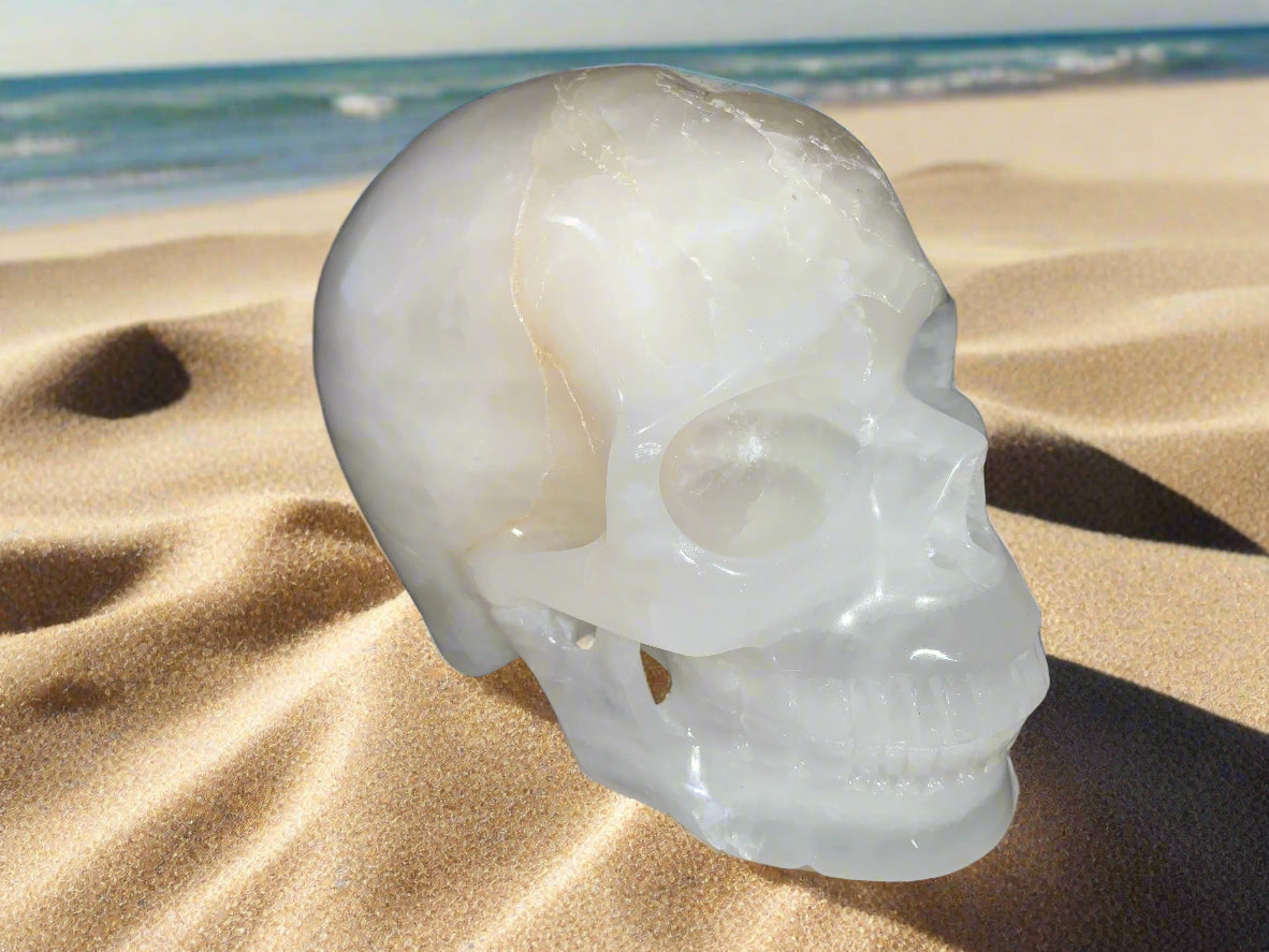5.5" White Agate Skull