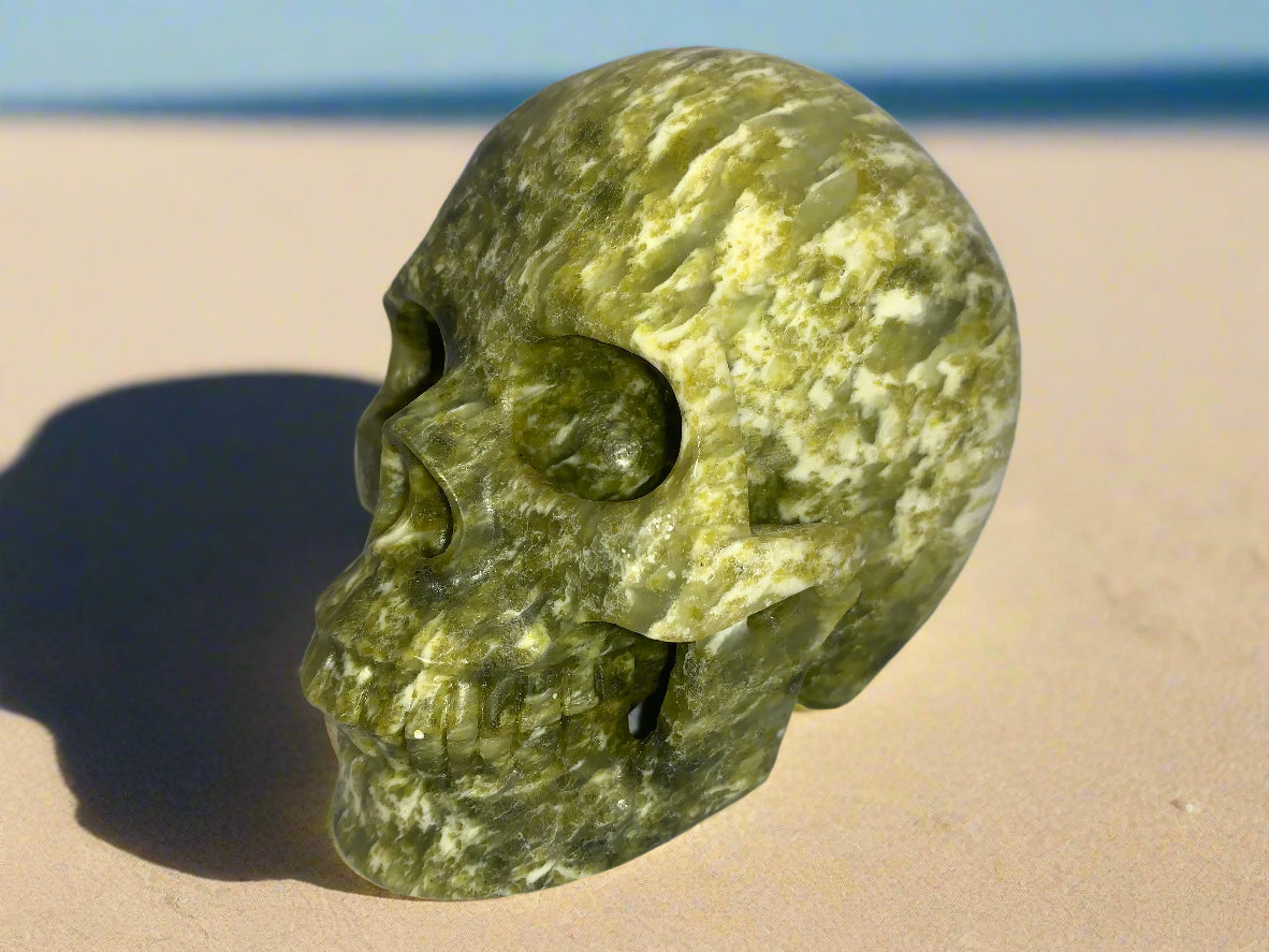 5.3" Serpentine Marble Skull