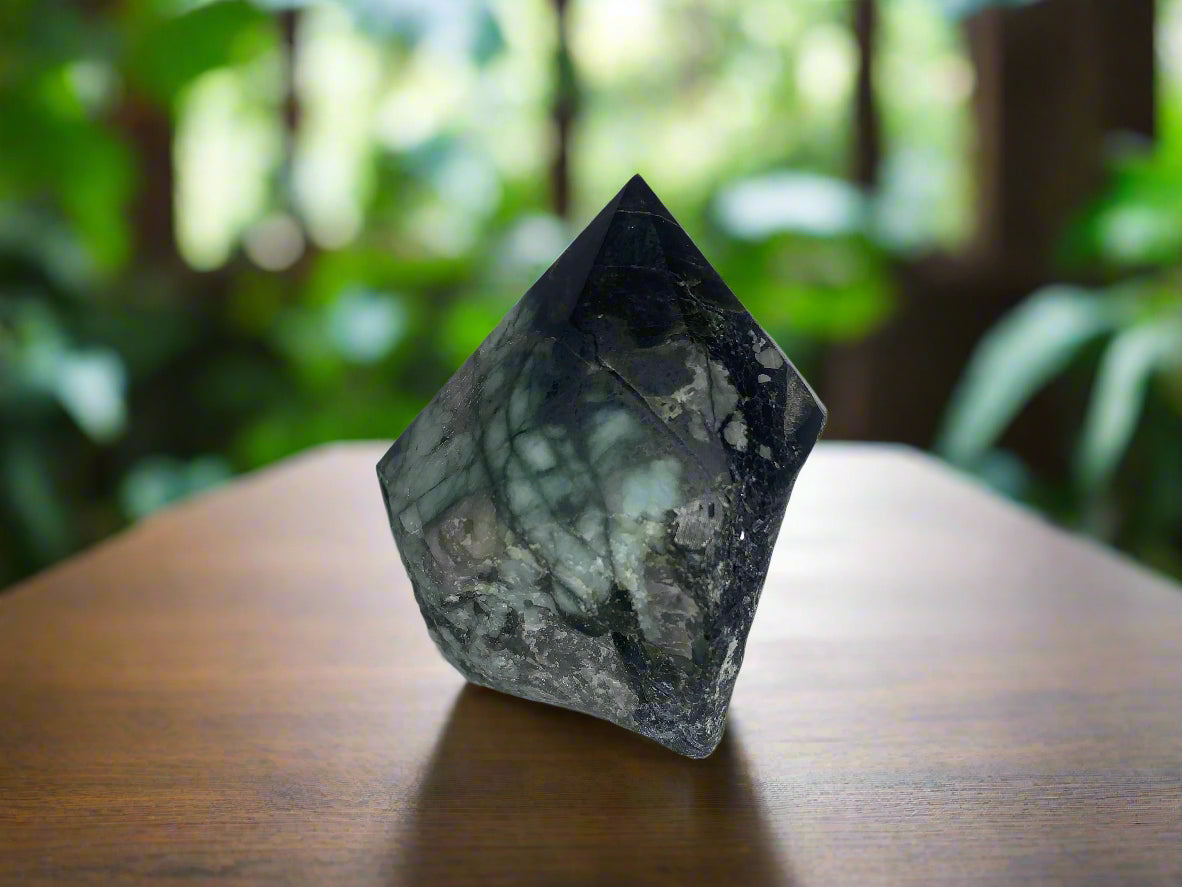 2.5" Emerald Tower