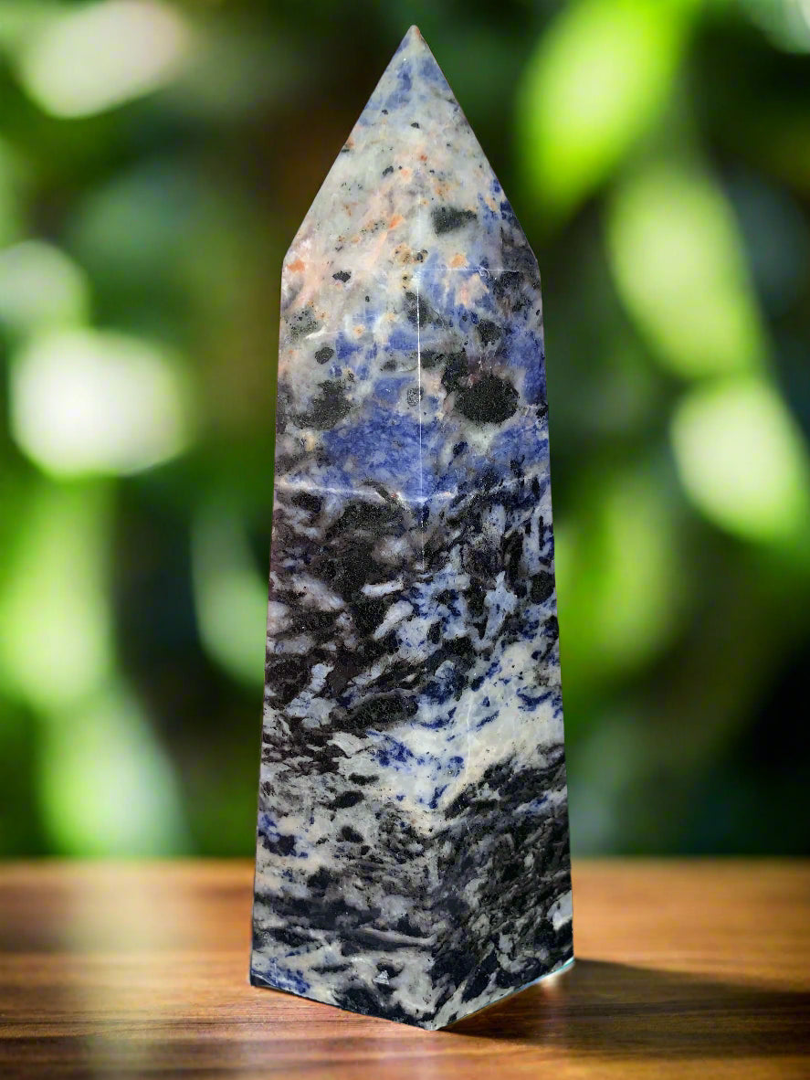 7" Sodalite Generator Tower