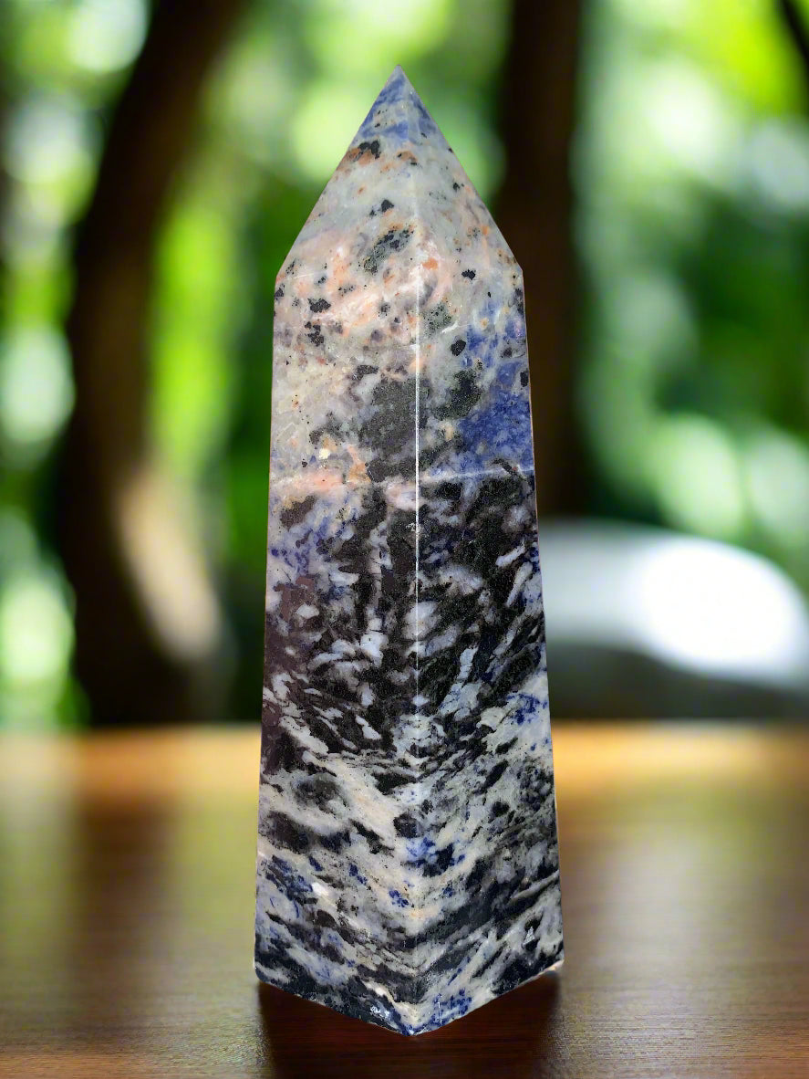7" Sodalite Generator Tower