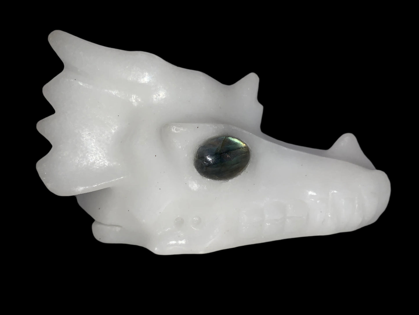 Cráneo de dragón de jade blanco de 5,5" con ojos de labradorita