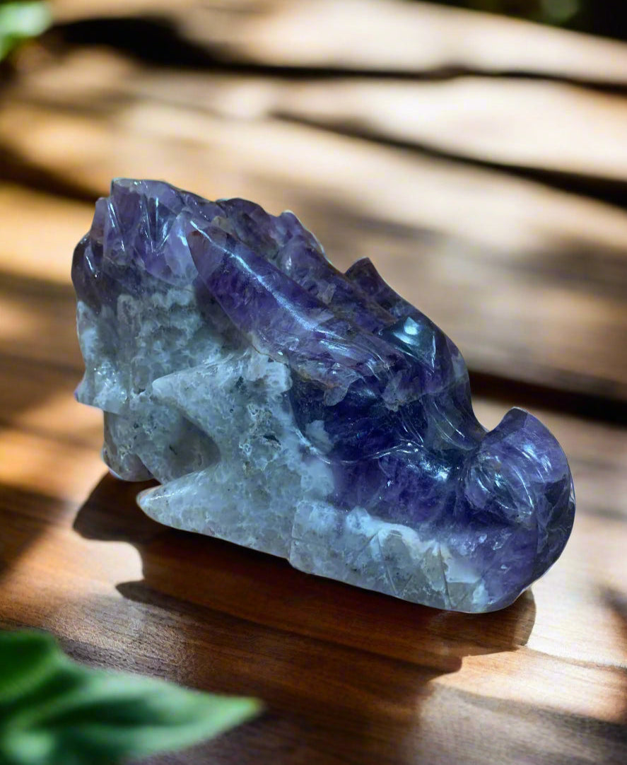 Talla de dragón o calavera de doble cara de 8,5" de amatista alpina y cuarzo blanco