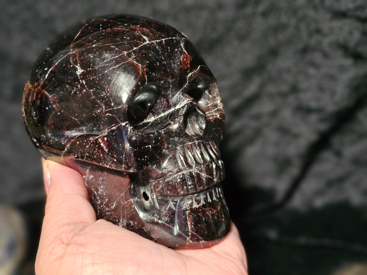 Calavera granate de 5,2"