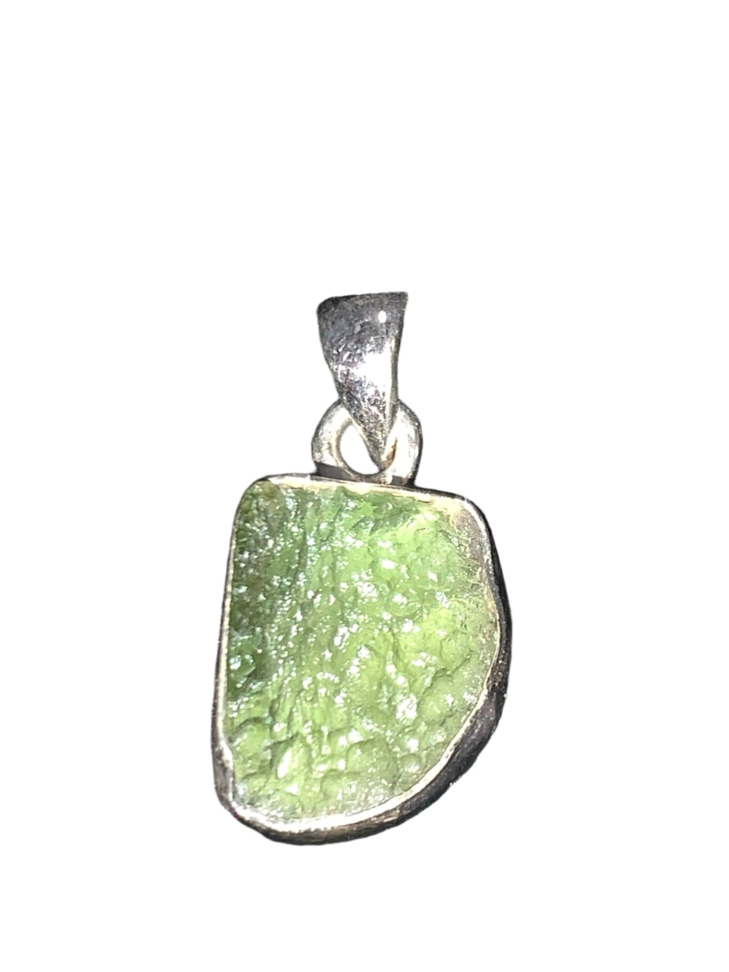 Colgante de moldavita en plata de ley